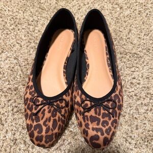 Old Navy Women's Knit Almond-Toe Faux Suede Ballet Flats Leopard Print Sz 8 NWOB